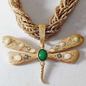 NWT Natasha Dragonfly Necklace